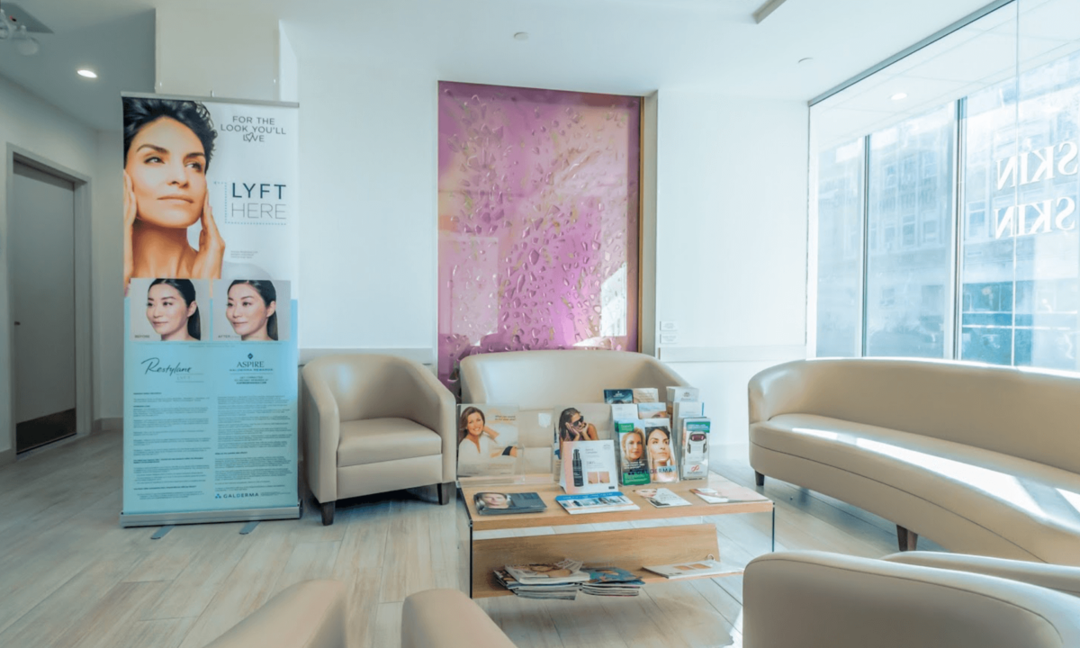 Dr. Eyal Levit MD